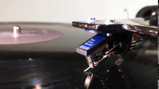 Sumiko Blue Point Special EVO III High Output Moving Coil Cartridge  best sound under 1000 [upl. by Tdnarb548]