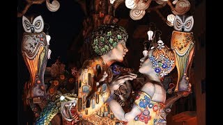 Carnevale di Putignano HD  Il bacio  Klimt  Carnival  Carro allegorico [upl. by Ydak]